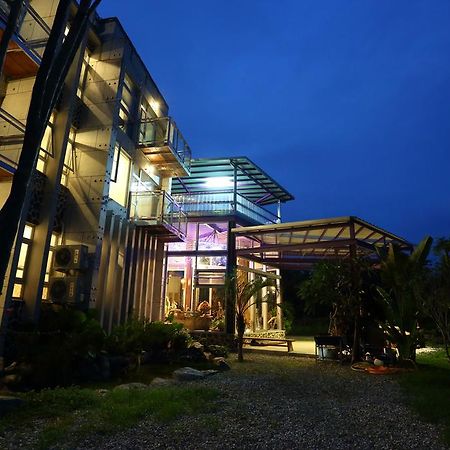 Taroko Aluwa Homestay Hualien City Exterior photo